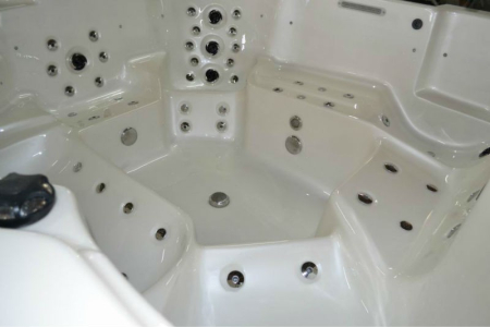 Bolshoy_SPA_basseyn_Bigeer_BG8832_1.970