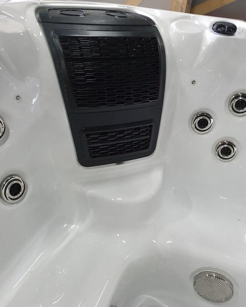 Gidromassazhnyy_SPA_basseyn_Bigeer_BG8892_3.970