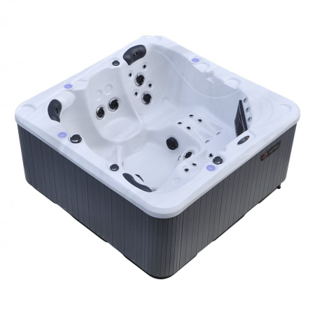 SPA_basseyn_Kingston_JCS-28.970